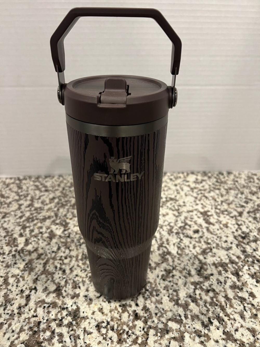 Stanley Insulated Travel Tumbler in Dark Brown Woodgrain New 30 oz